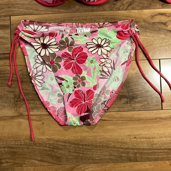 Baltex Floral Swim Suit, S - Picture 2 of 7